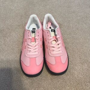 Onitsuka Tiger size 7